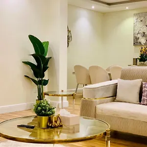زيارة الفندق